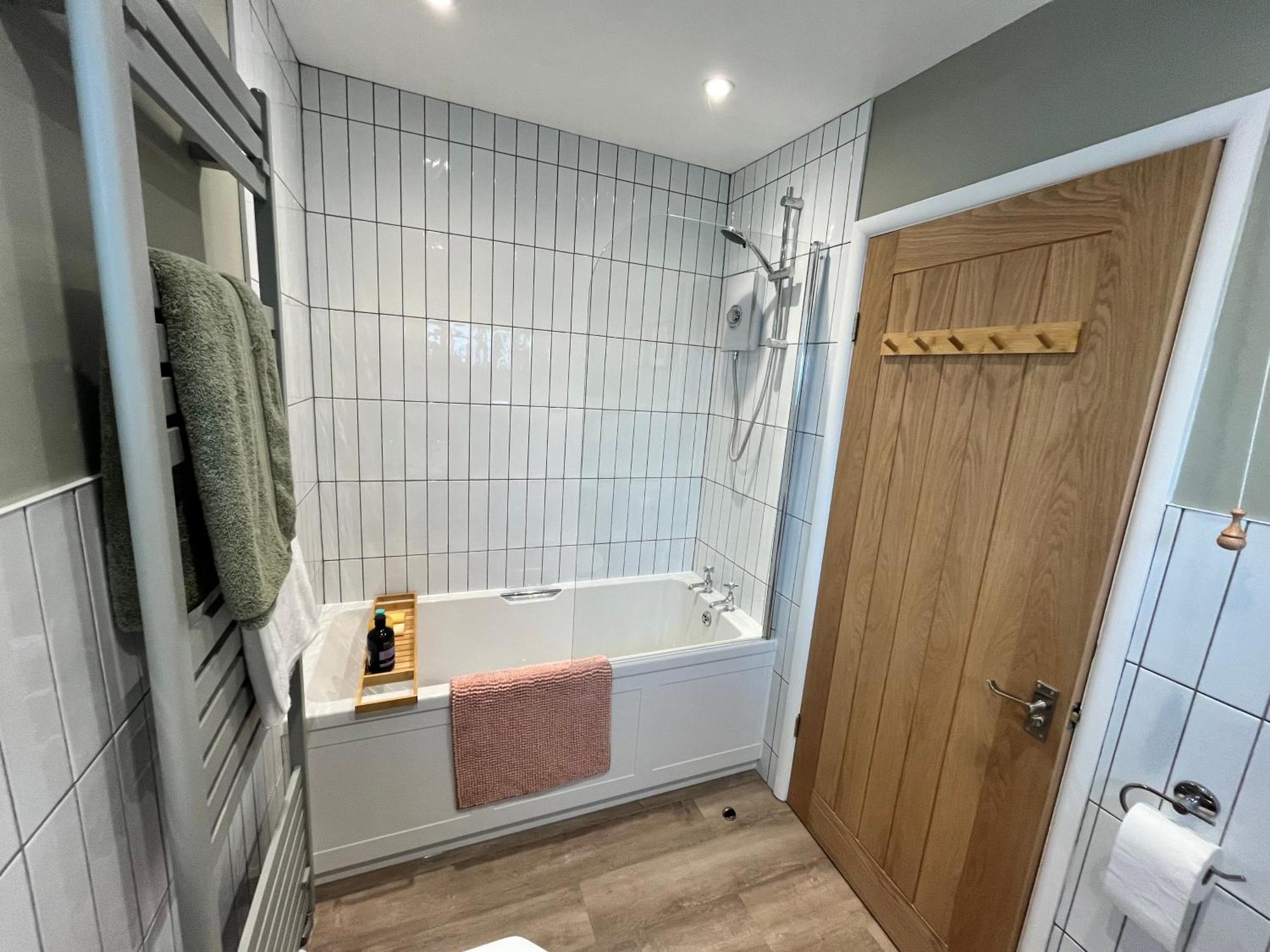 Boutique Style Cosy Cottage Ellesmere Exteriör bild